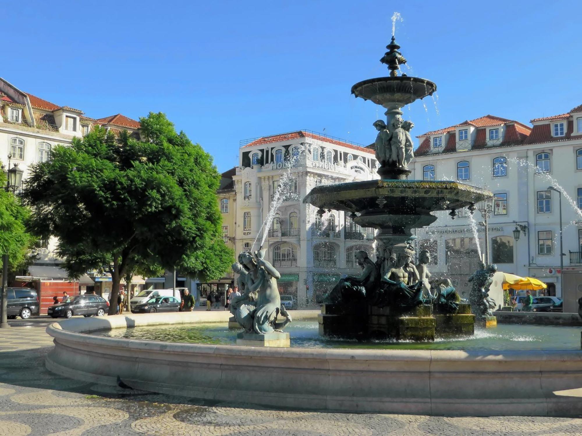 Go Native Lisbon - Vip City Экстерьер фото