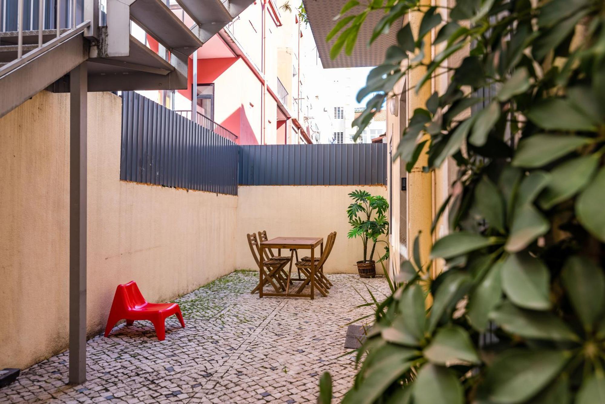 Go Native Lisbon - Vip City Экстерьер фото