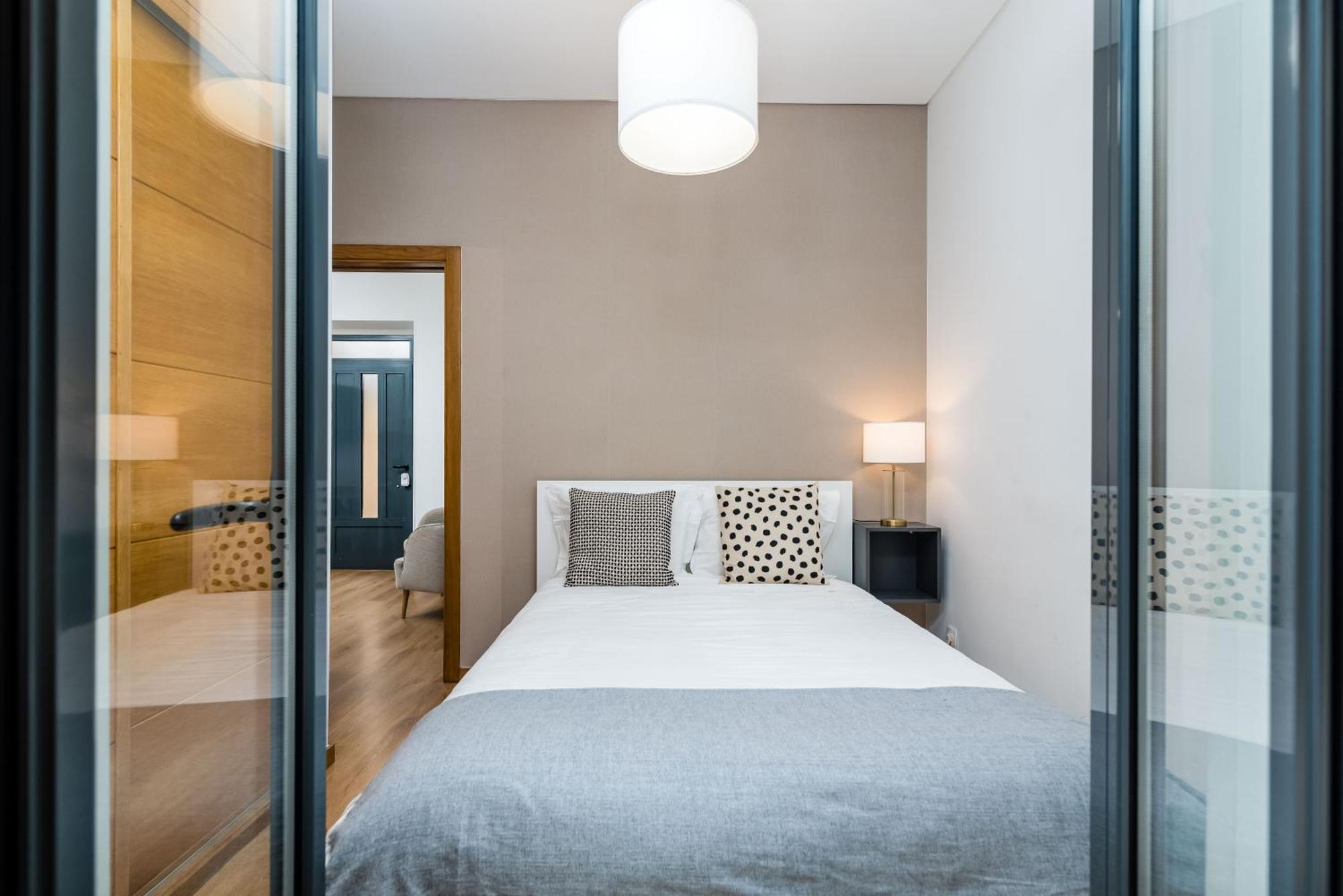Go Native Lisbon - Vip City Экстерьер фото